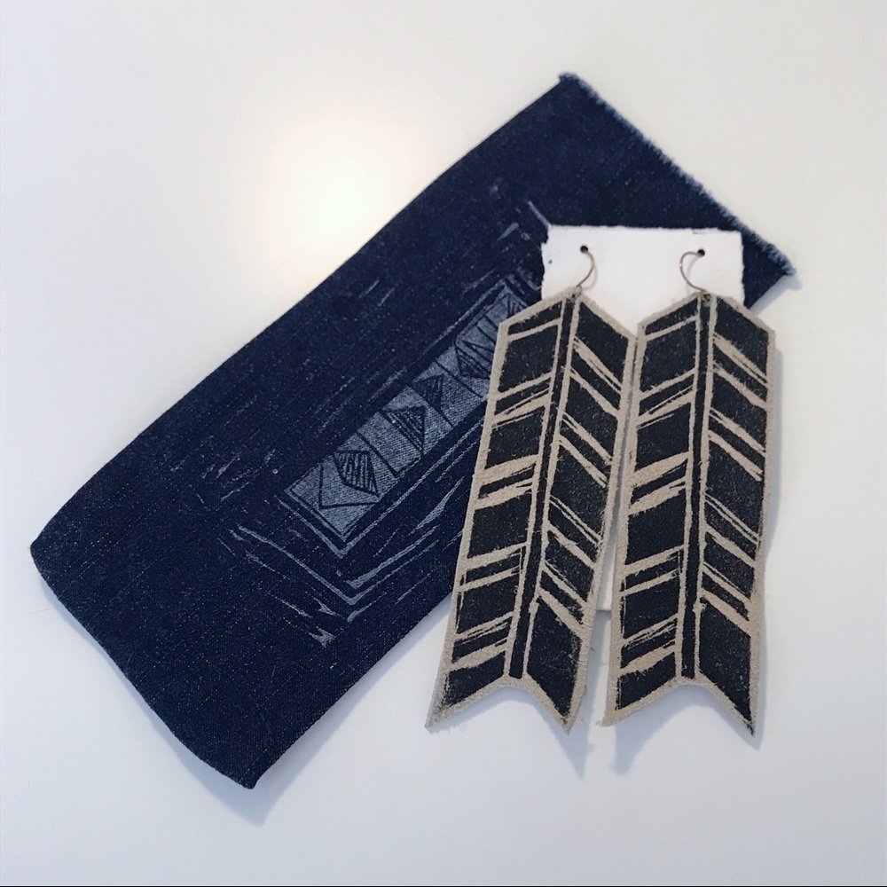 NWT Vintage Cold Picnic Printed Suede Earrings